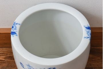 アンティーク雑貨　ノリタケ・則武(日陶)　オールドノリタケ　ブルーローズ　シックな染付火鉢(鉢カバー)(1)