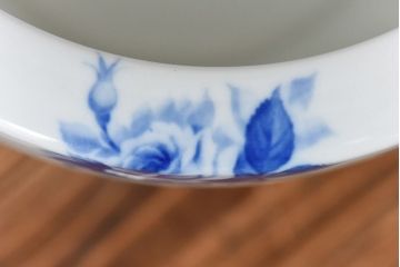 アンティーク雑貨　ノリタケ・則武(日陶)　オールドノリタケ　ブルーローズ　シックな染付火鉢(鉢カバー)(1)
