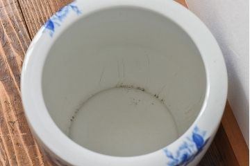 アンティーク雑貨　ノリタケ・則武(日陶)　オールドノリタケ　ブルーローズ　シックな染付火鉢(鉢カバー)(1)