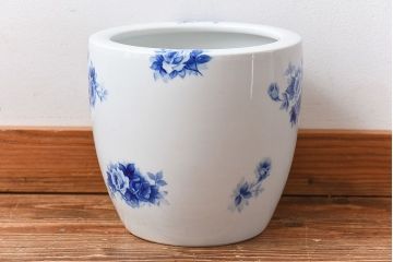 アンティーク雑貨　ノリタケ・則武(日陶)　オールドノリタケ　ブルーローズ　シックな染付火鉢(鉢カバー)(1)