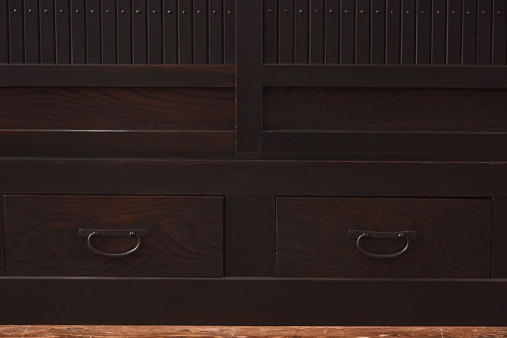 アンティーク家具　和製アンティーク　和モダンにぴったりの近江水屋箪笥(食器棚、キャビネット、戸棚)