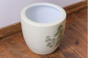アンティーク雑貨　ノリタケ・則武(日陶) 　和の雰囲気漂う松の図の火鉢(手あぶり、鉢カバー)