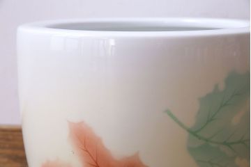 アンティーク雑貨　ノリタケ・則武(日陶)　楓の図　シンプルなデザインの火鉢(手あぶり、鉢カバー)