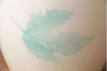 アンティーク雑貨　ノリタケ・則武(日陶)　楓の図　シンプルなデザインの火鉢(手あぶり、鉢カバー)