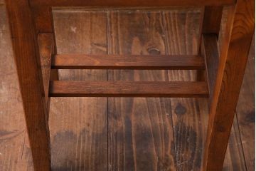 レトロ家具　昭和レトロ　欅材使用の上質な角スツール(椅子、チェア)