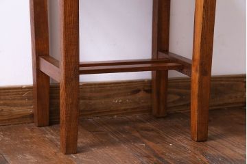 レトロ家具　昭和レトロ　欅材使用の上質な角スツール(椅子、チェア)