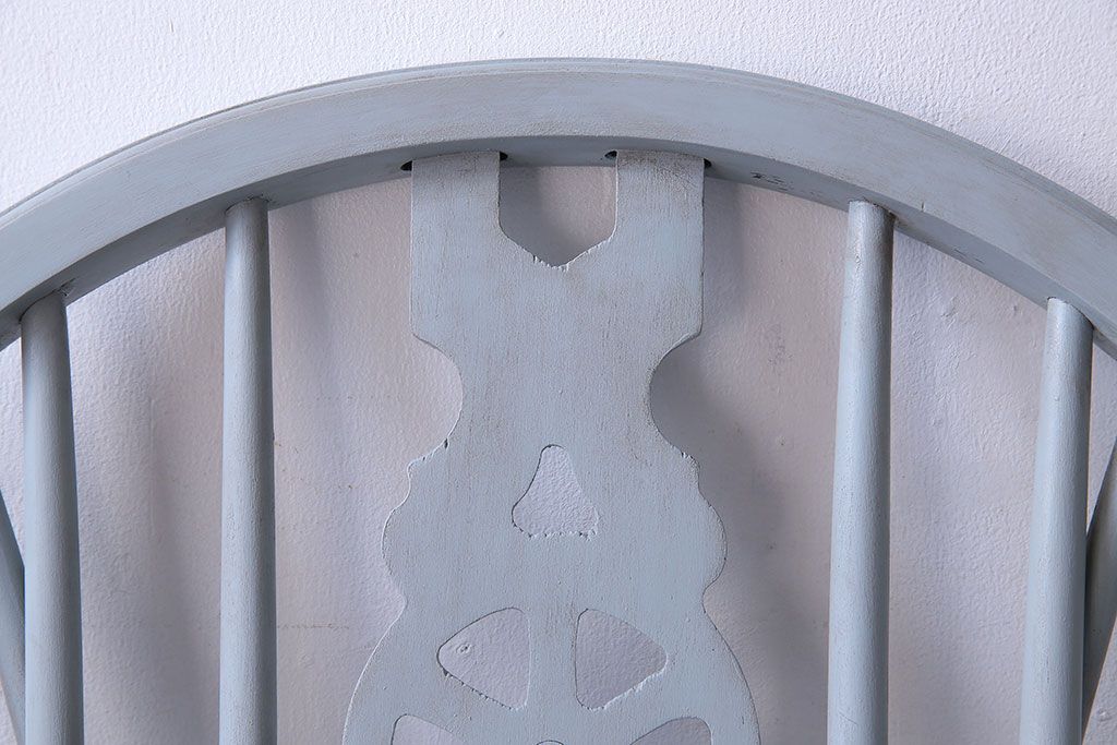 ヴィンテージ家具　ビンテージ　淡いカラーのアンティークペイントチェア(椅子)