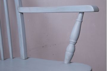 ヴィンテージ家具　ビンテージ　淡いカラーのアンティークペイントチェア(椅子)