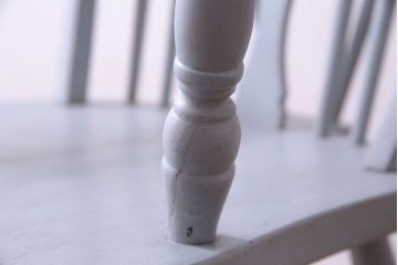 ヴィンテージ家具　ビンテージ　淡いカラーのアンティークペイントチェア(椅子)