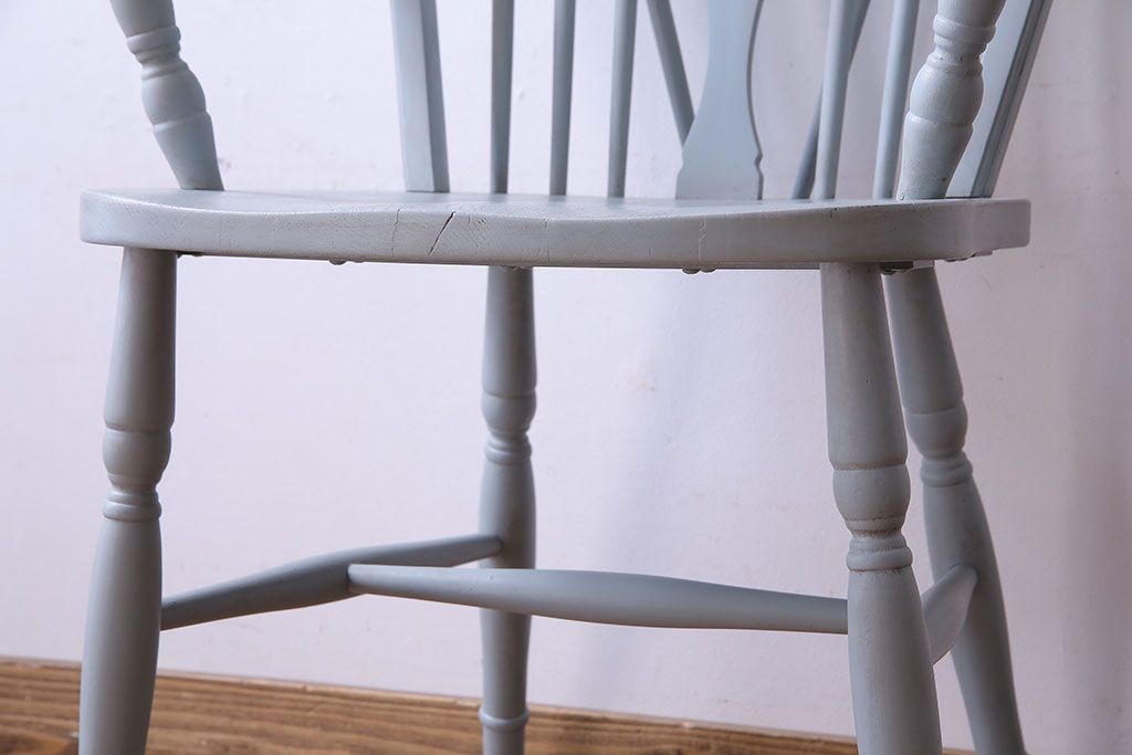 ヴィンテージ家具　ビンテージ　淡いカラーのアンティークペイントチェア(椅子)