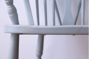 ヴィンテージ家具　ビンテージ　淡いカラーのアンティークペイントチェア(椅子)