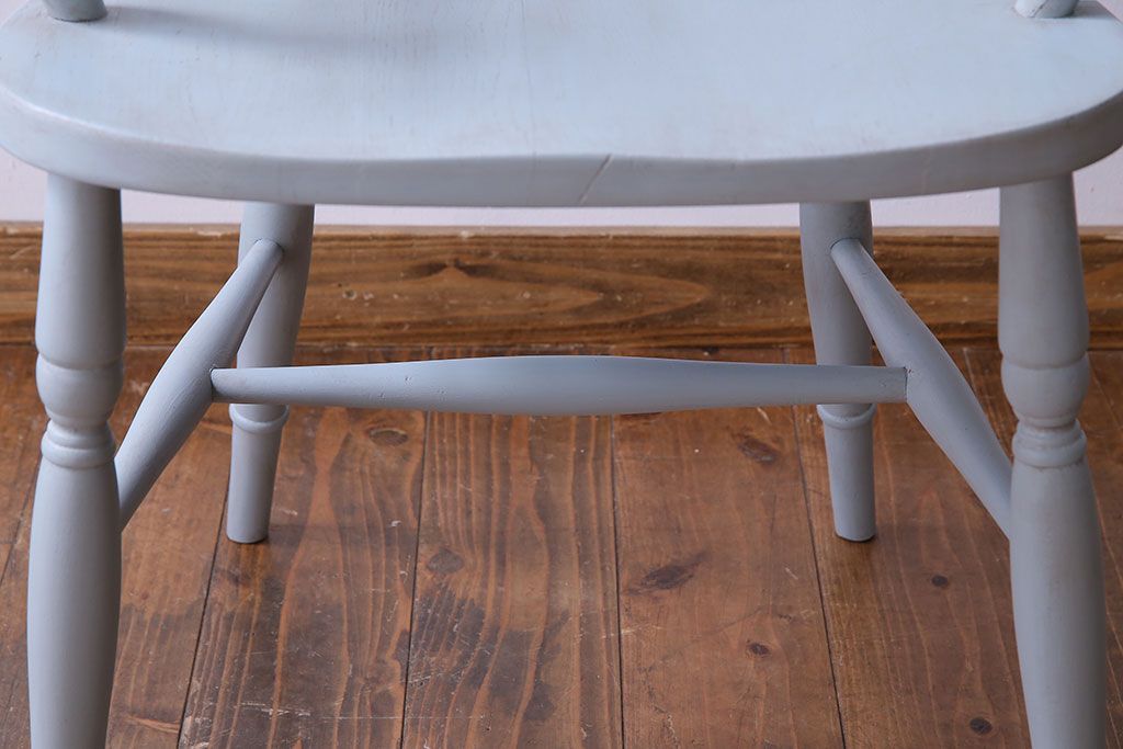 ヴィンテージ家具　ビンテージ　淡いカラーのアンティークペイントチェア(椅子)