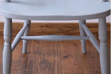 ヴィンテージ家具　ビンテージ　淡いカラーのアンティークペイントチェア(椅子)