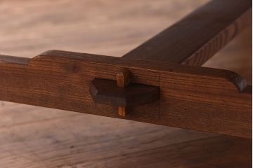 アンティーク家具　和製アンティーク　天板一枚板　総ケヤキ材　力強い杢目が印象的なセンターテーブル(作業台、机)