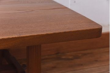 アンティーク家具　和製アンティーク　天板一枚板　総ケヤキ材　力強い杢目が印象的なセンターテーブル(作業台、机)