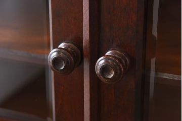 中古美品　北海道民芸家具　HM160K　上品なキャビネット(食器棚、本箱、書棚、収納棚)(定価約45万)(1)