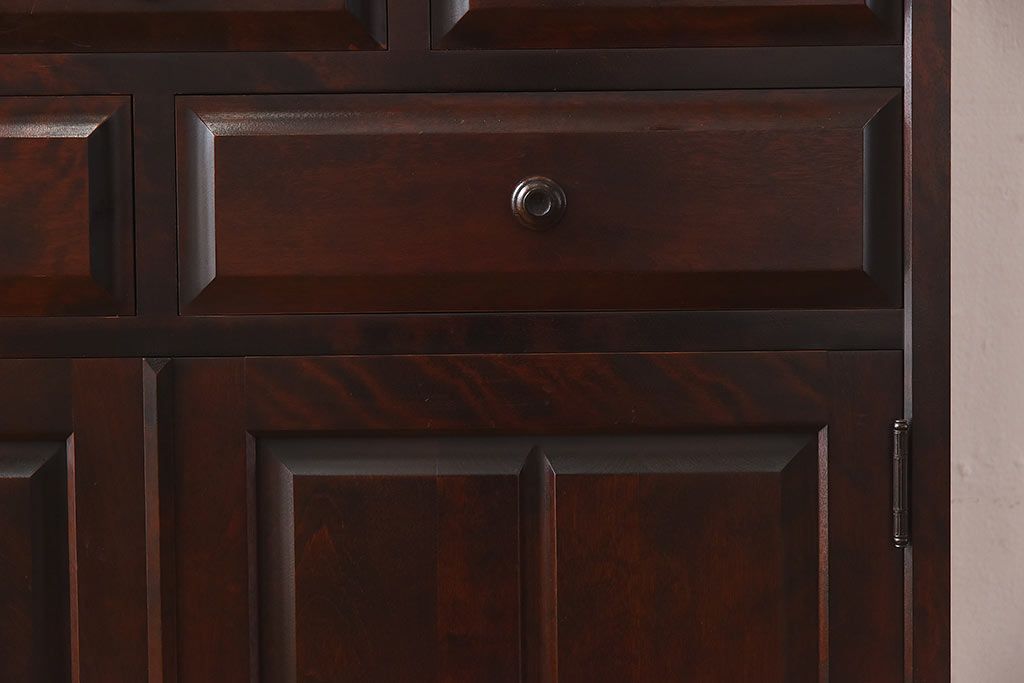 中古美品　北海道民芸家具　HM160K　上品なキャビネット(食器棚、本箱、書棚、収納棚)(定価約45万)(1)