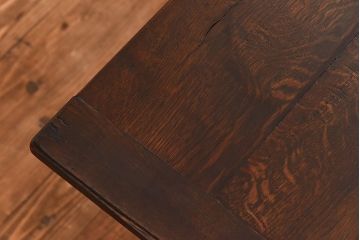 アンティーク家具　イギリス　オーク材製　木製らしい歪みが味わい深いダイニングテーブル(作業台)