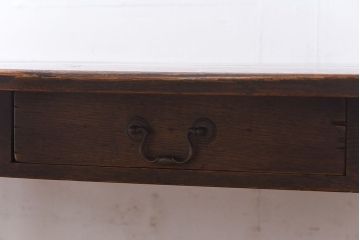 アンティーク家具　イギリス　オーク材製　木製らしい歪みが味わい深いダイニングテーブル(作業台)