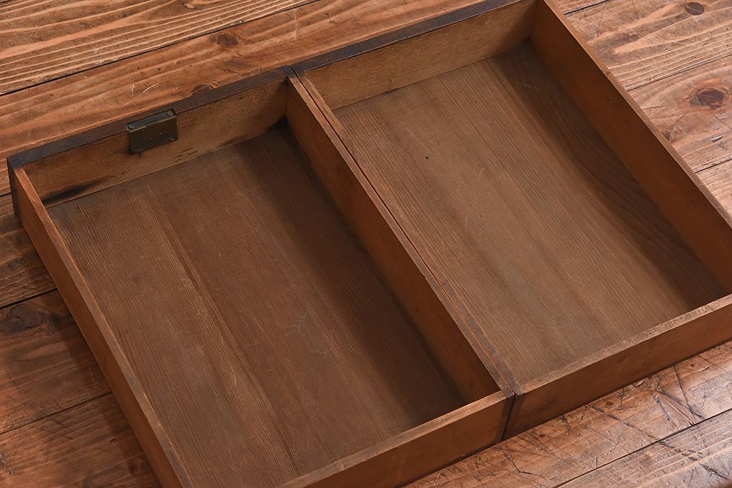 アンティーク家具　和製アンティーク　古い木の質感が味わい深いコンソールテーブル(平机)