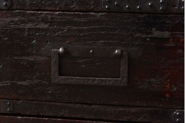 アンティーク家具　古民具　江戸期　珍しいデザインの新潟産・帳場箪笥(薬箪笥)