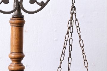 アンティーク雑貨　ビンテージ　イタリア製　味わいのある風合いが魅力の天秤(はかり)