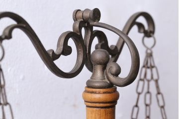 アンティーク雑貨　ビンテージ　イタリア製　味わいのある風合いが魅力の天秤(はかり)