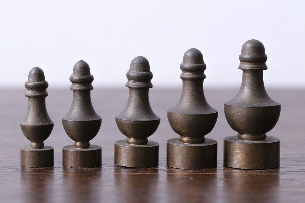 アンティーク雑貨　ビンテージ　イタリア製　味わいのある風合いが魅力の天秤(はかり)