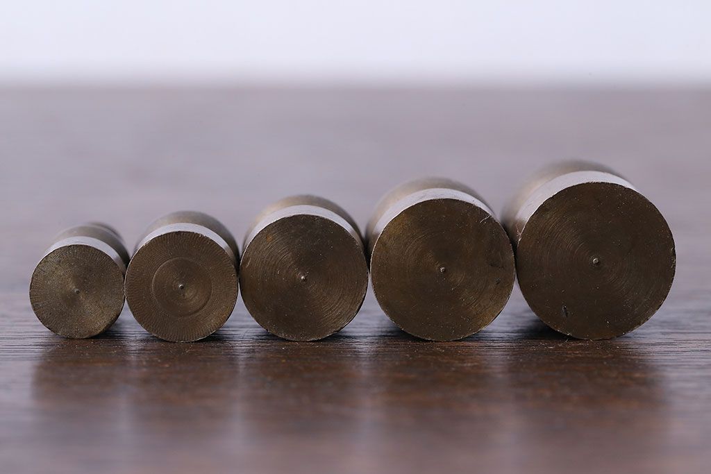 アンティーク雑貨　ビンテージ　イタリア製　味わいのある風合いが魅力の天秤(はかり)