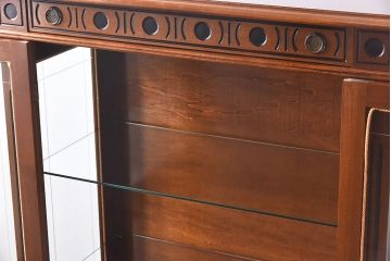 中古　イタリア輸入家具　クラシックな引き出し付きガラスケース(飾り棚、コレクションラック)