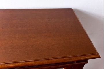 中古　イタリア輸入家具　クラシックな引き出し付きガラスケース(飾り棚、コレクションラック)