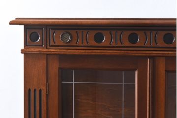 中古　イタリア輸入家具　クラシックな引き出し付きガラスケース(飾り棚、コレクションラック)