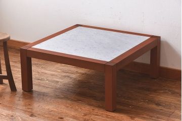中古　arflex(アルフレックス)　ALLORA(アローラ)　サイドテーブル(座卓)(定価約14万円)