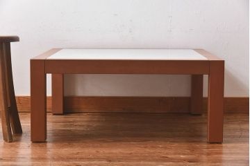 中古　arflex(アルフレックス)　ALLORA(アローラ)　サイドテーブル(座卓)(定価約14万円)