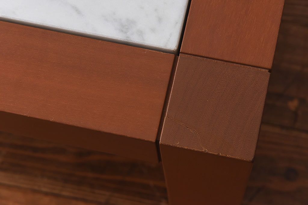 中古　arflex(アルフレックス)　ALLORA(アローラ)　サイドテーブル(座卓)(定価約14万円)