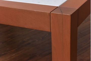 中古　arflex(アルフレックス)　ALLORA(アローラ)　サイドテーブル(座卓)(定価約14万円)