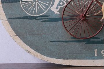 アンティーク雑貨　ビンテージ　自転車モチーフのアンティーク木製看板