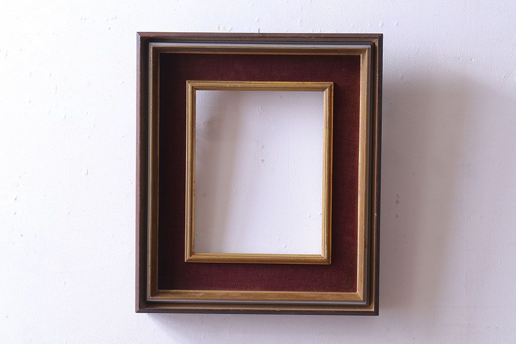 アンティーク雑貨　ワインレッドの枠がおしゃれなフレーム(額縁)