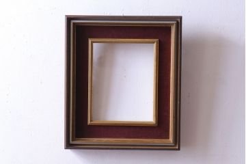 アンティーク雑貨　ワインレッドの枠がおしゃれなフレーム(額縁)