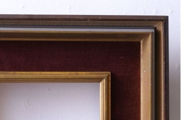 アンティーク雑貨　ワインレッドの枠がおしゃれなフレーム(額縁)