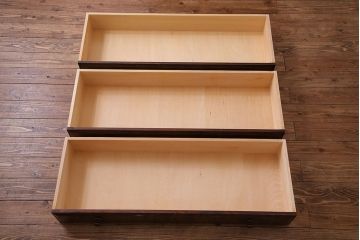 中古　北海道民芸家具　落ち着きある趣きのチェスト(引き出し、箪笥)