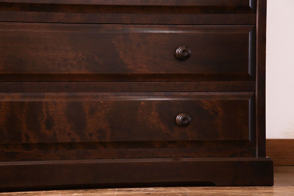 中古　北海道民芸家具　落ち着きある趣きのチェスト(引き出し、箪笥)