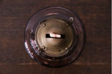 ビンテージ　シェードが可愛らしいオイルランプ(照明、吊りランプ)