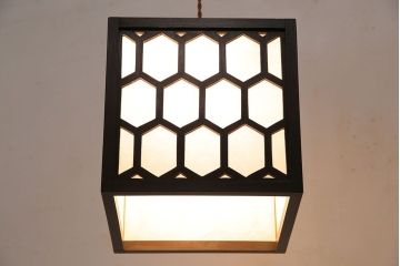 中古 松本民芸家具　シックな雰囲気の亀甲型ペンダントライト(天井照明)