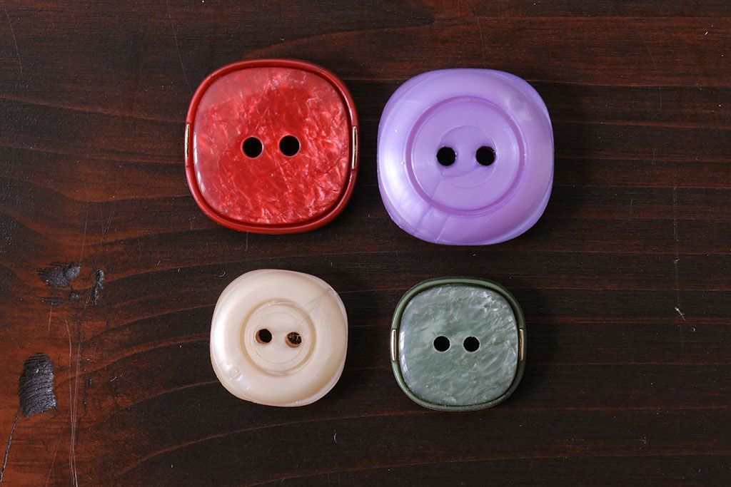 アンティーク雑貨　ビンテージ　シックな色合いが上品な古いボタンセット