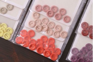 アンティーク雑貨　パステルカラーのビンテージボタンセット