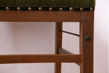 アンティーク家具　和製アンティーク　落ち着きのある色味のナラ材のチェア(椅子、ダイニングチェア)