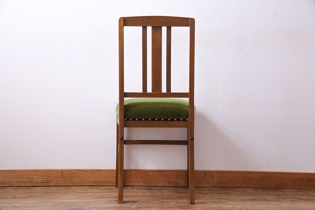 アンティーク家具　和製アンティーク　落ち着きのある色味のナラ材のチェア(椅子、ダイニングチェア)