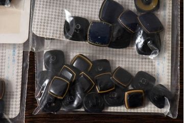 アンティーク雑貨　ビンテージ　クラシカルな雰囲気が魅力のボタンセット