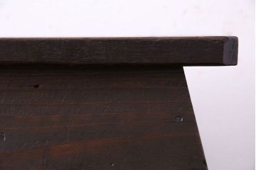 アンティーク雑貨　古民具　古い木の質感が魅力の踏み台(飾り台、花台)